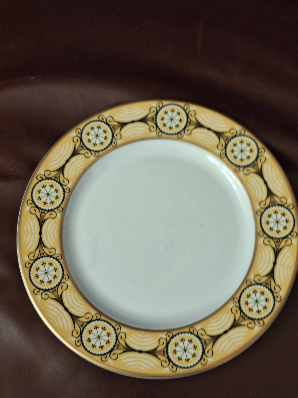 White House Dessert Collection"James Madison"plate.